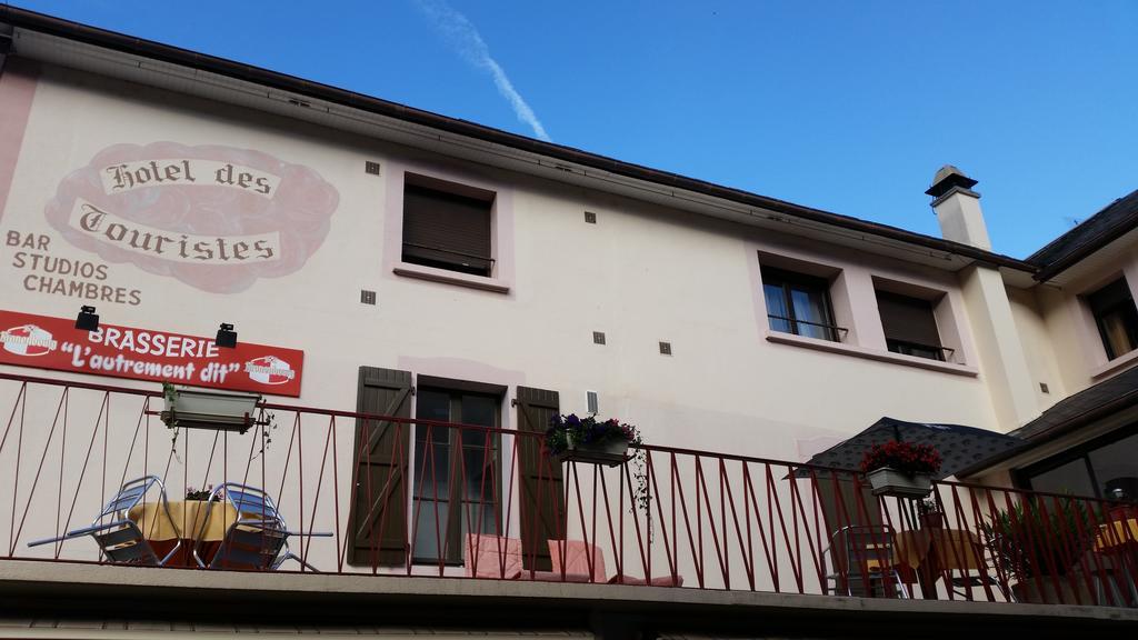 Hotel Des Touristes بييرفيت - نيستالاس المظهر الخارجي الصورة