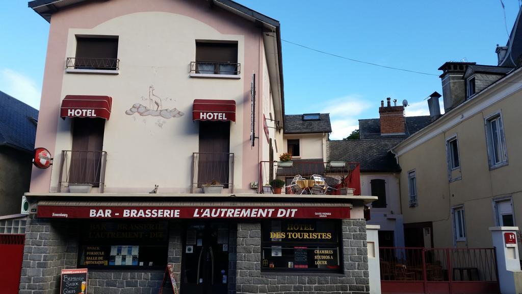 Hotel Des Touristes بييرفيت - نيستالاس المظهر الخارجي الصورة