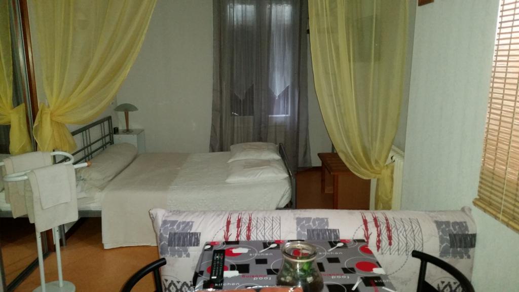 Hotel Des Touristes بييرفيت - نيستالاس المظهر الخارجي الصورة